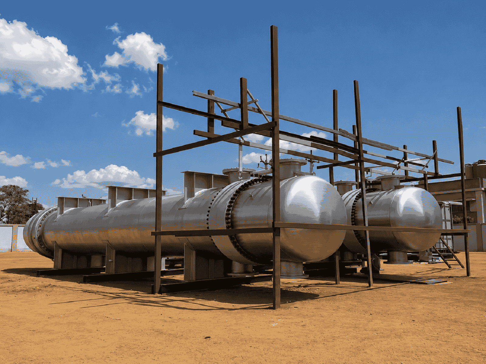Shell type heat exchanger